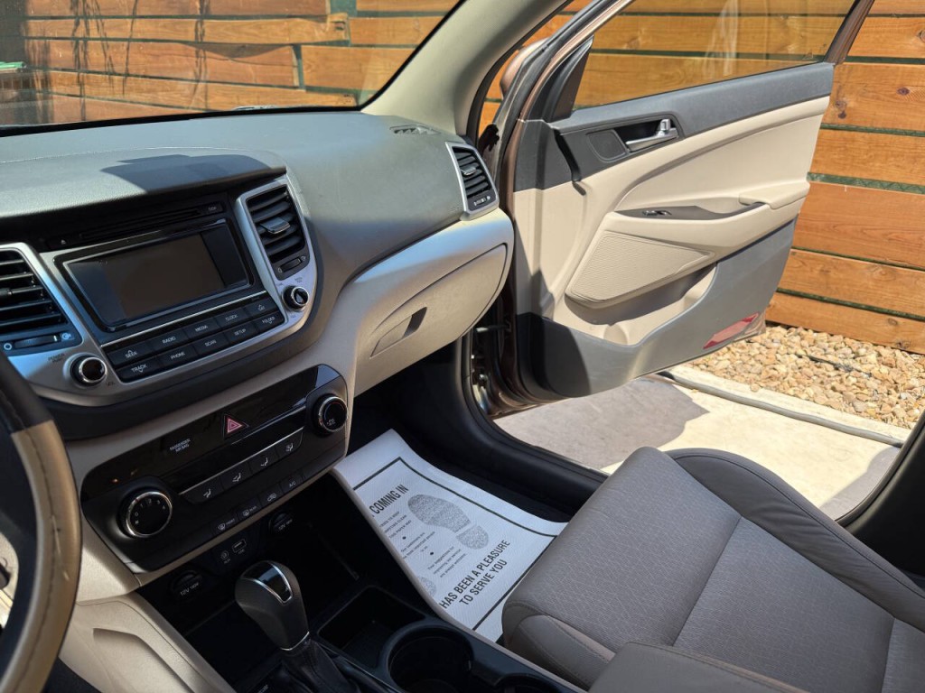 2017 Hyundai Tucson Image 14
