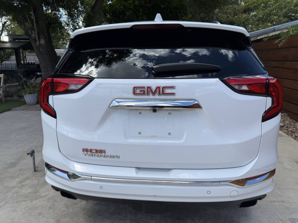 2018 GMC Terrain Image 5