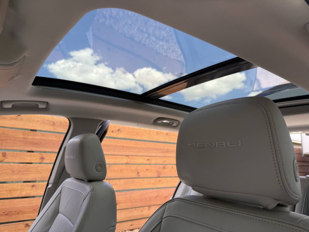 2018 GMC Terrain Image 18