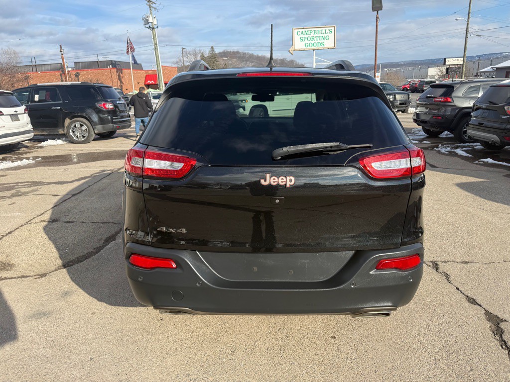 2016 Jeep Cherokee Image 5