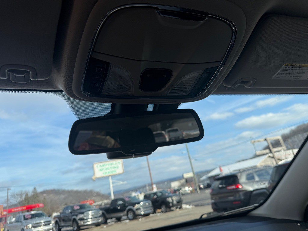 2016 Jeep Cherokee Image 26