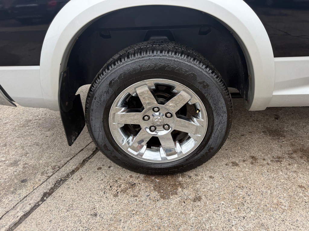 2012 Dodge Ram 1500 Image 16
