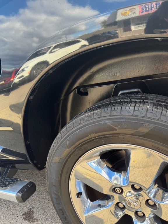 2016 RAM 1500 Image 15