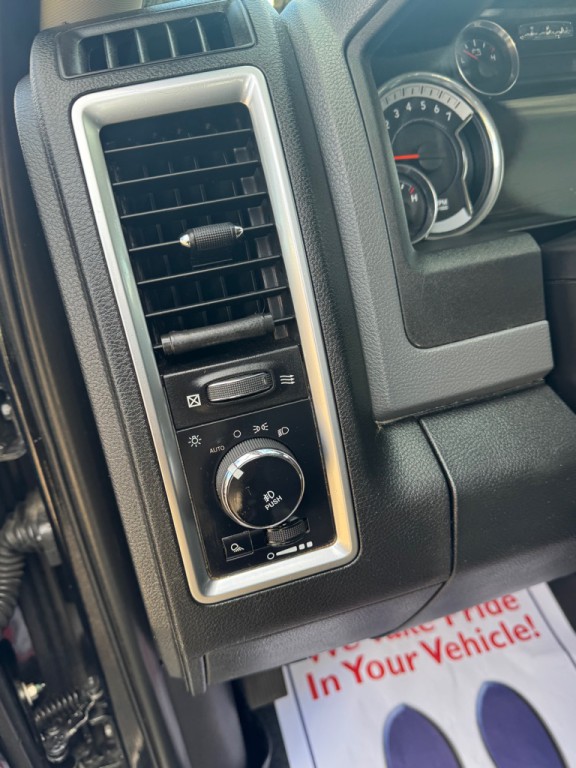 2016 RAM 1500 Image 22