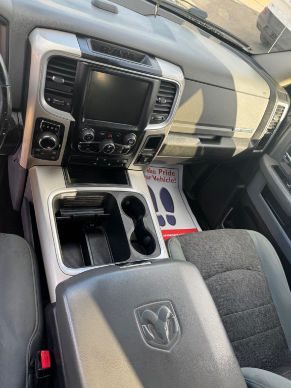 2016 RAM 1500 Image 25