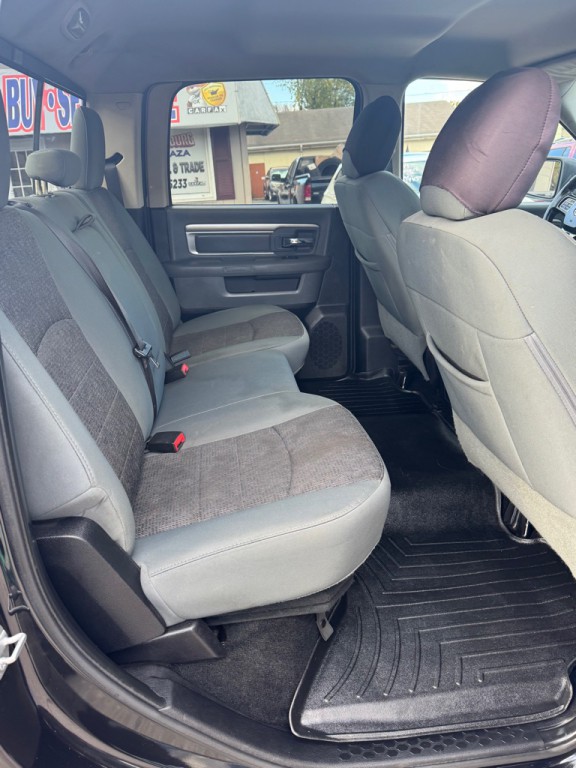 2016 RAM 1500 Image 36