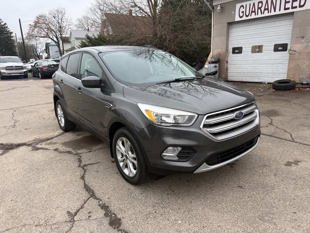 2017 Ford Escape Image 9