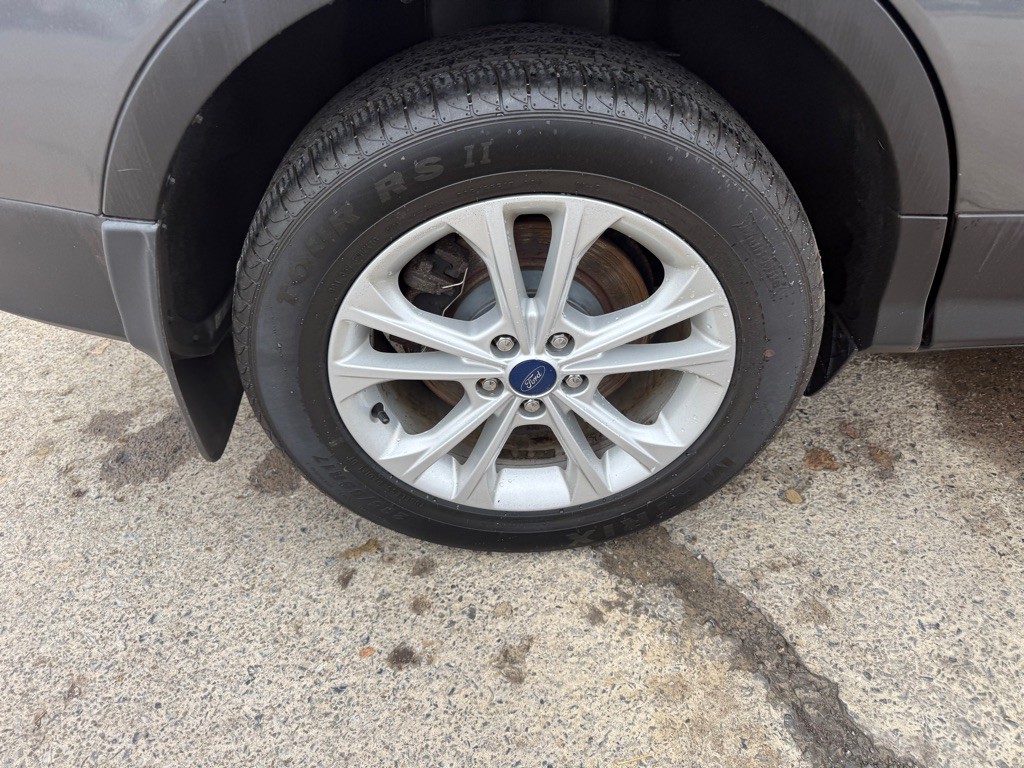 2017 Ford Escape Image 11