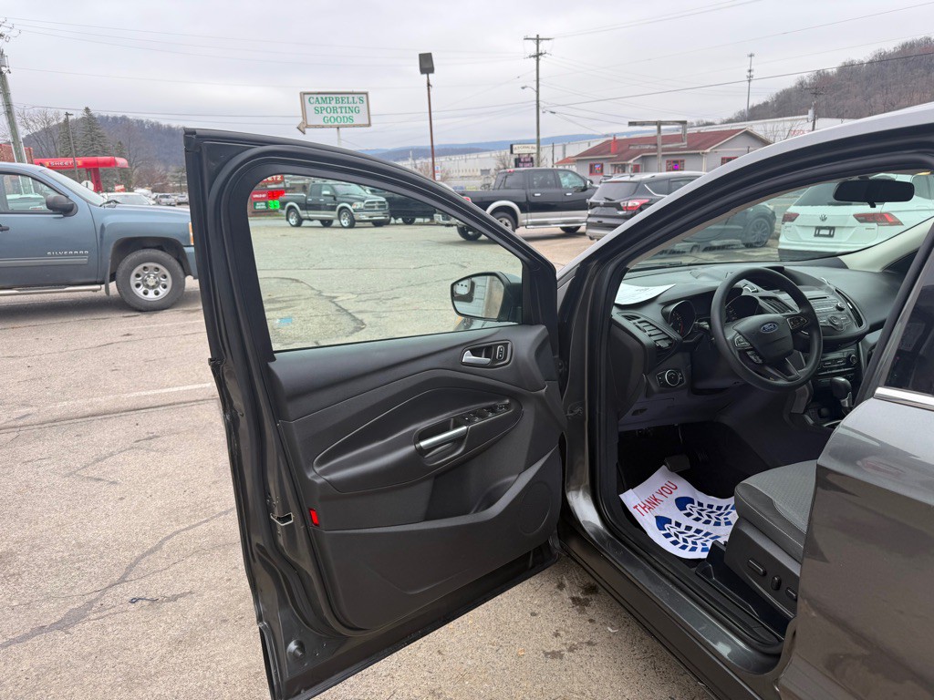 2017 Ford Escape Image 14