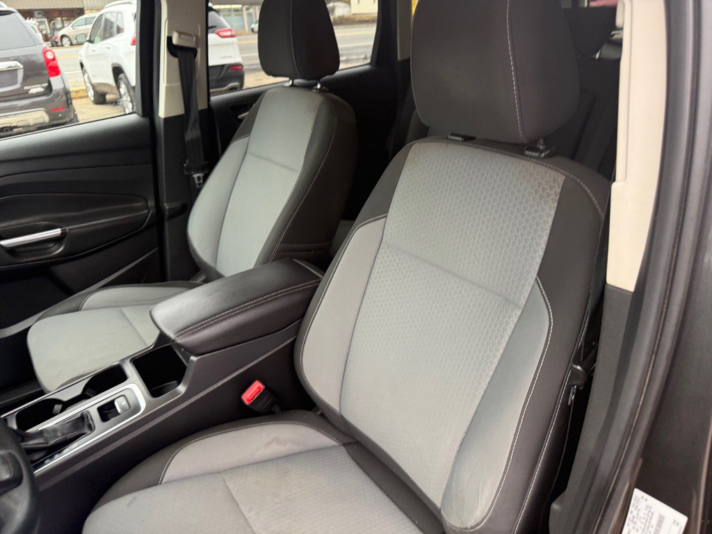 2017 Ford Escape Image 18