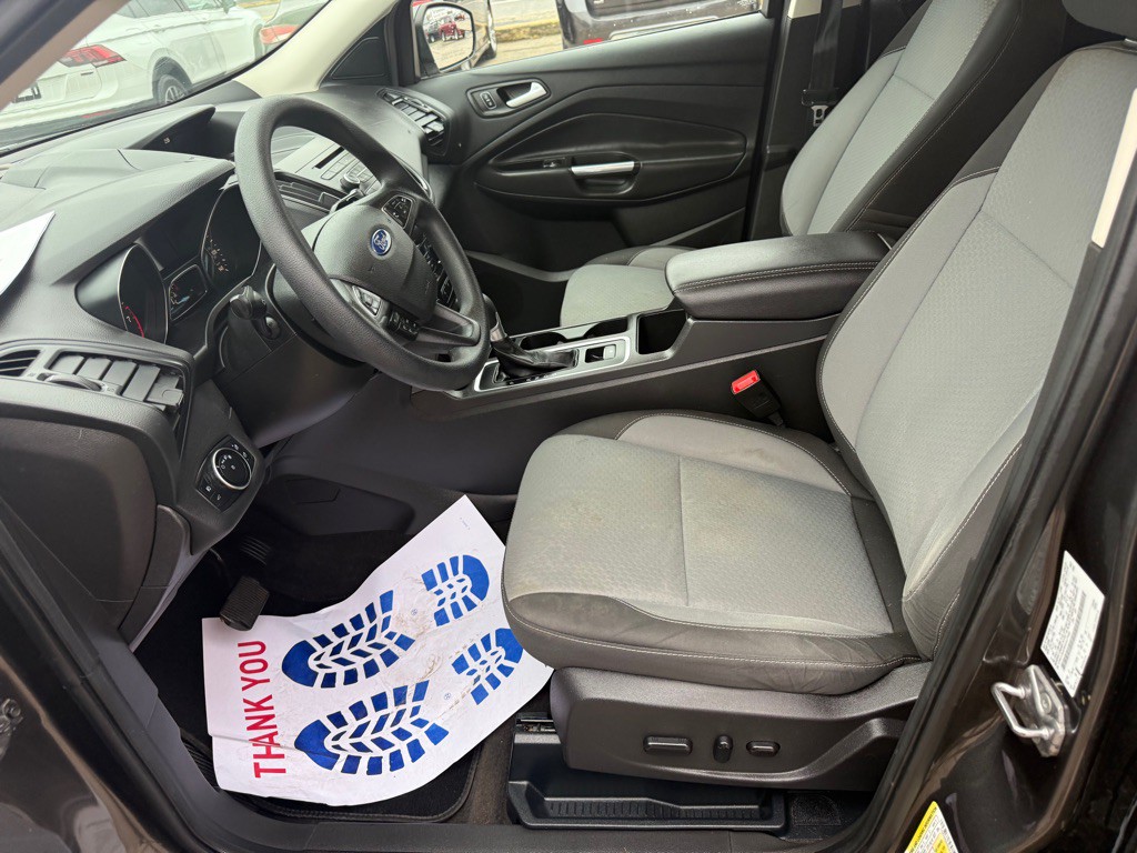 2017 Ford Escape Image 20