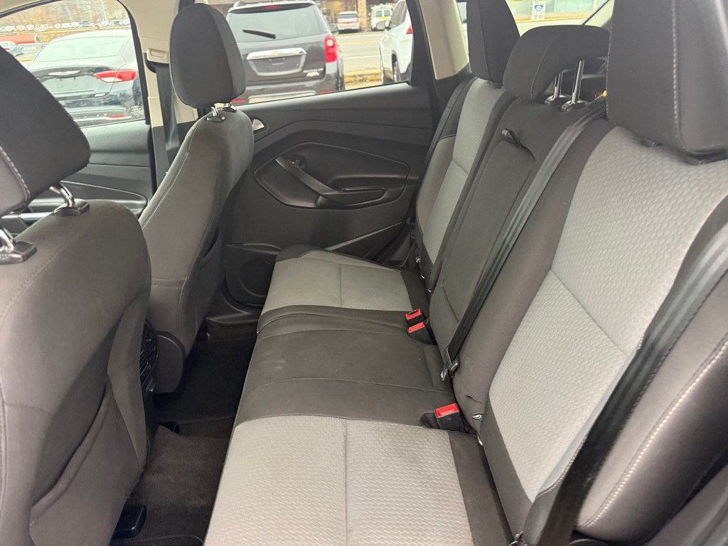 2017 Ford Escape Image 30