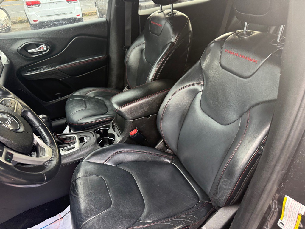 2015 Jeep Cherokee Image 22