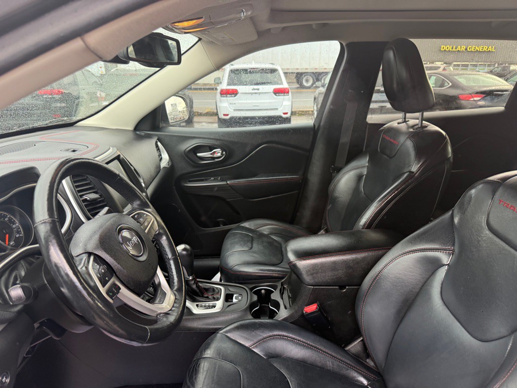 2015 Jeep Cherokee Image 23