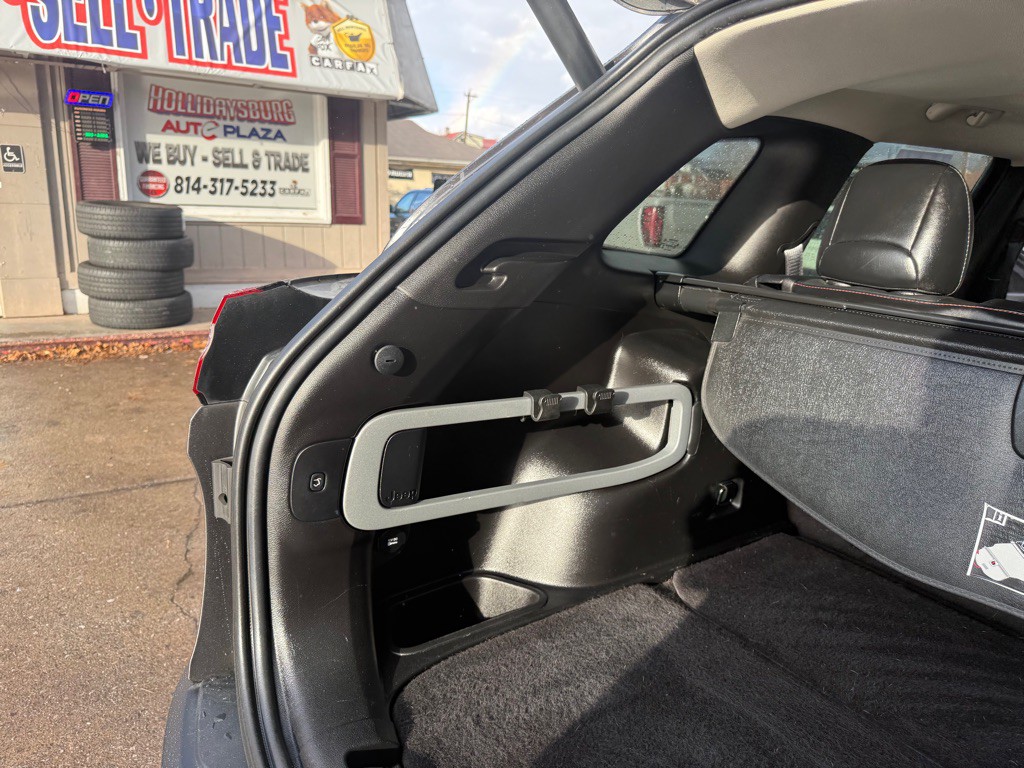 2015 Jeep Cherokee Image 43