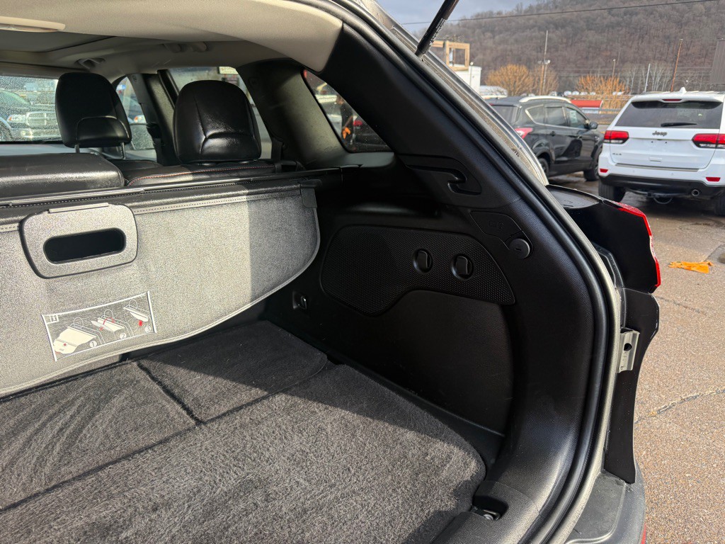 2015 Jeep Cherokee Image 45