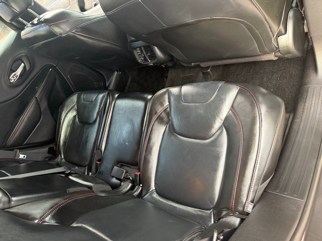 2015 Jeep Cherokee Image 52