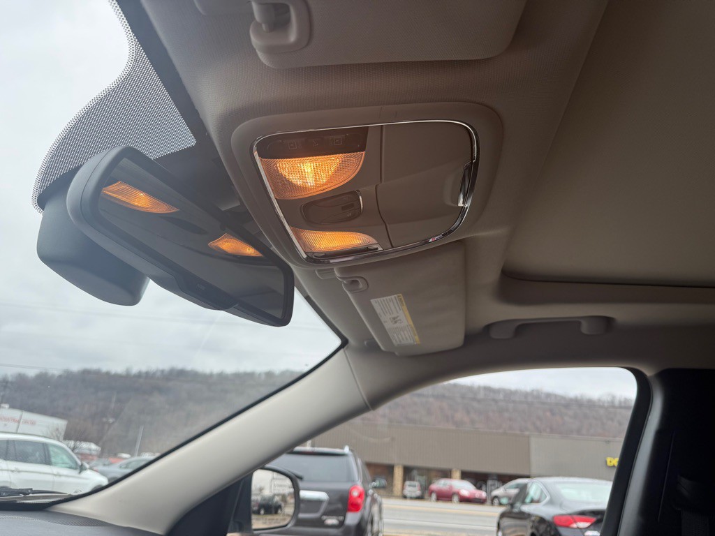 2016 Jeep Cherokee Image 30