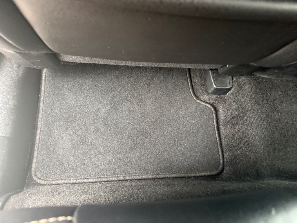 2016 Jeep Cherokee Image 37