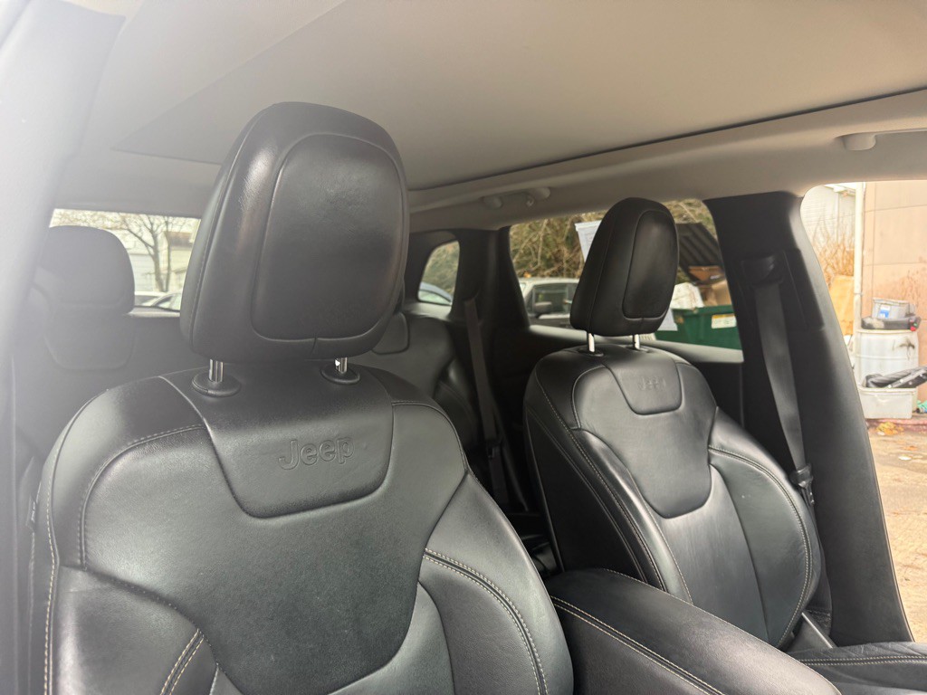 2016 Jeep Cherokee Image 53