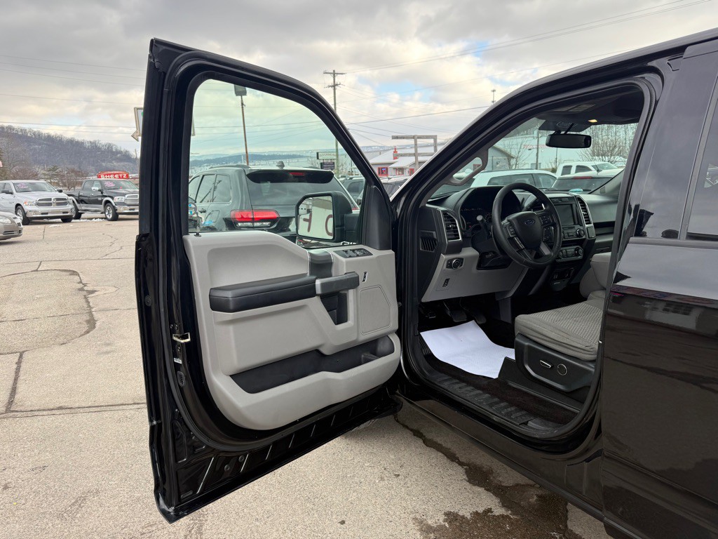 2016 Ford F-150 Image 19