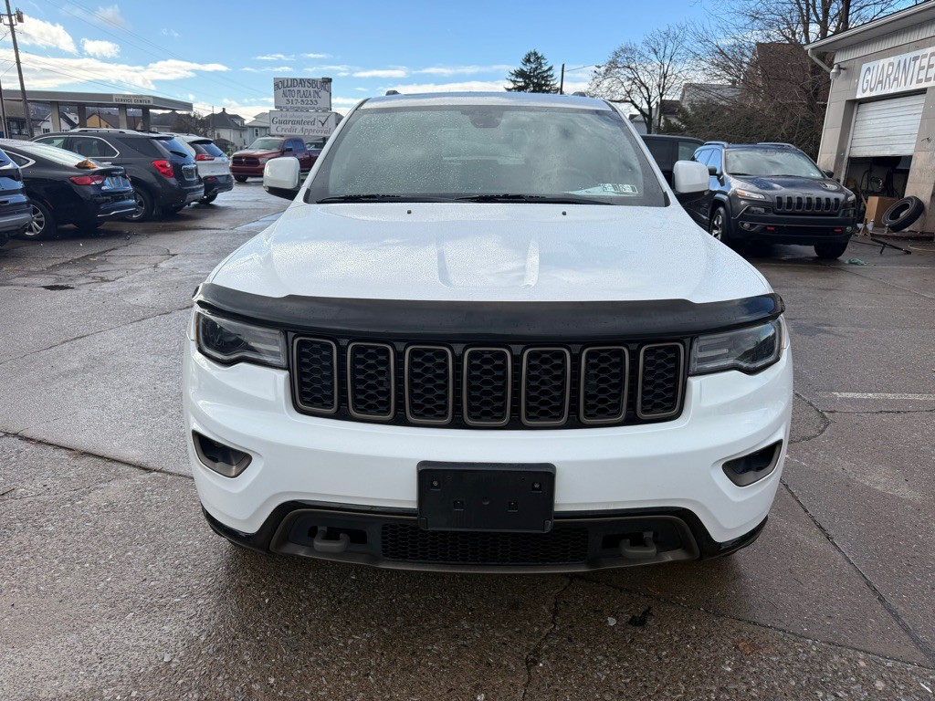 2016 Jeep Grand Cherokee Image 2