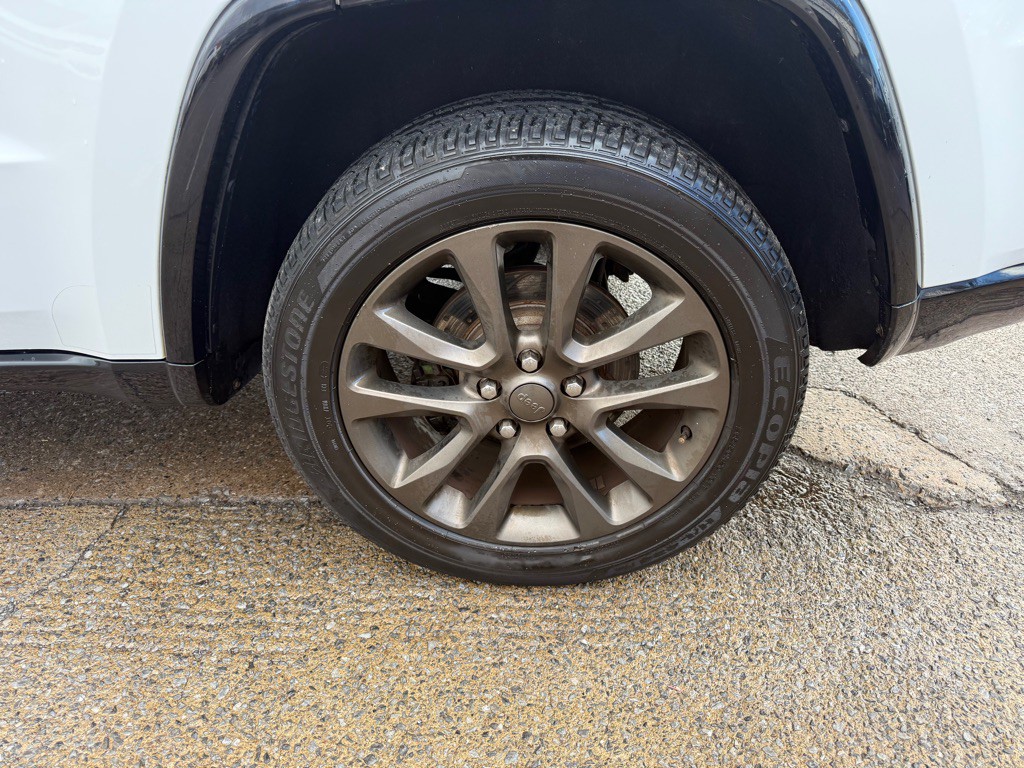 2016 Jeep Grand Cherokee Image 16