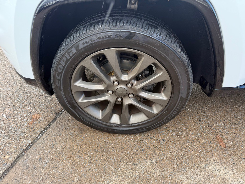 2016 Jeep Grand Cherokee Image 17