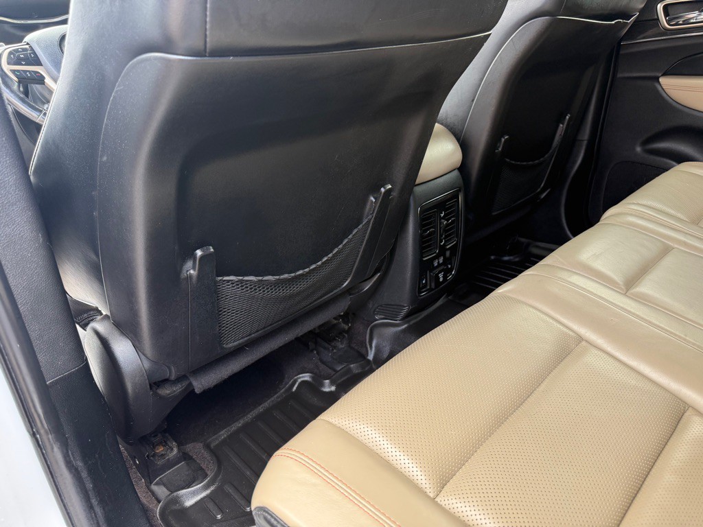 2016 Jeep Grand Cherokee Image 45