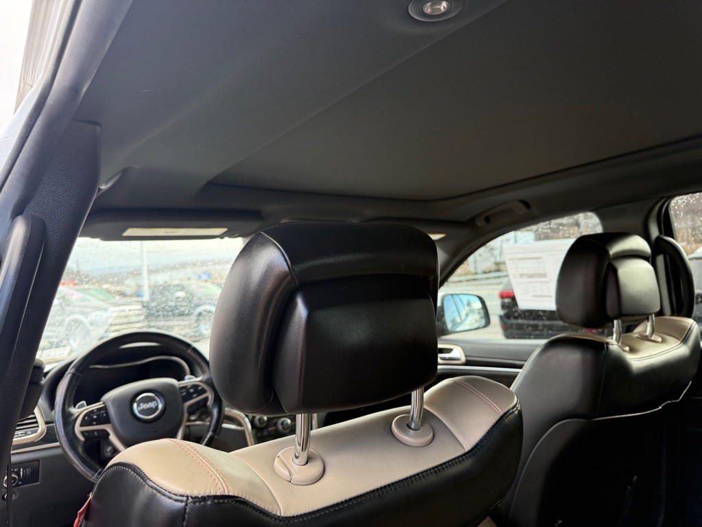 2016 Jeep Grand Cherokee Image 46