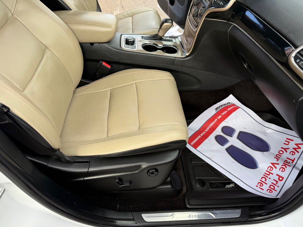 2016 Jeep Grand Cherokee Image 56