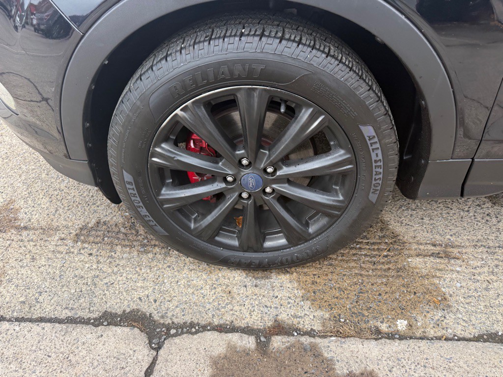 2017 Ford Escape Image 16