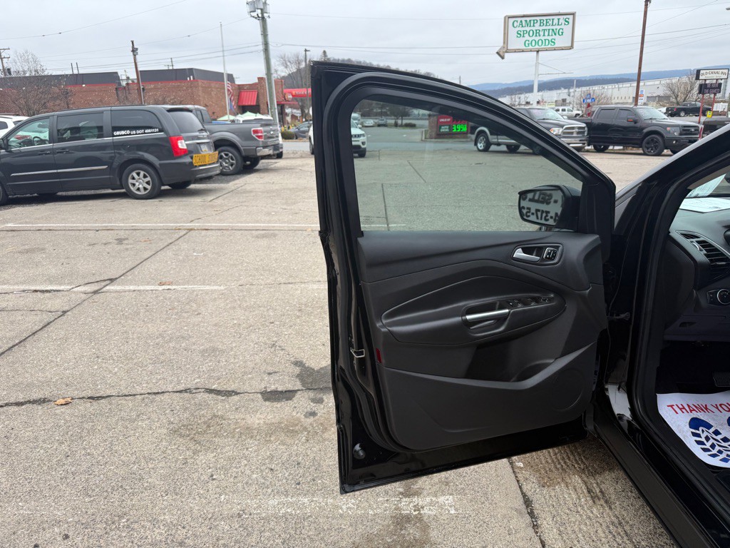 2017 Ford Escape Image 17