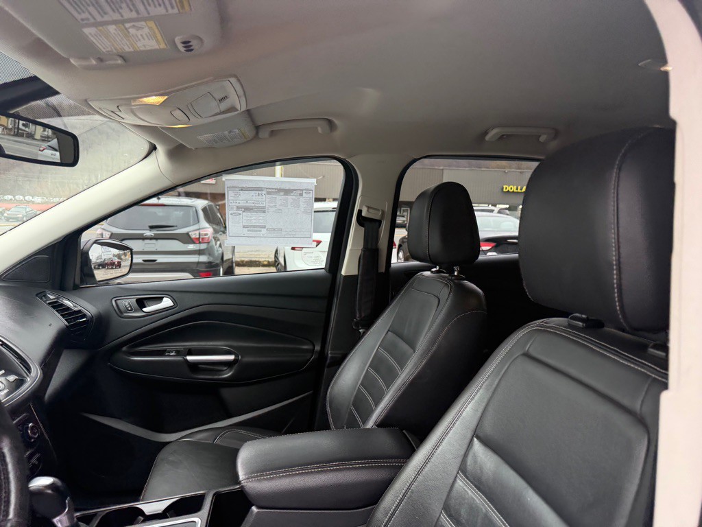 2017 Ford Escape Image 20