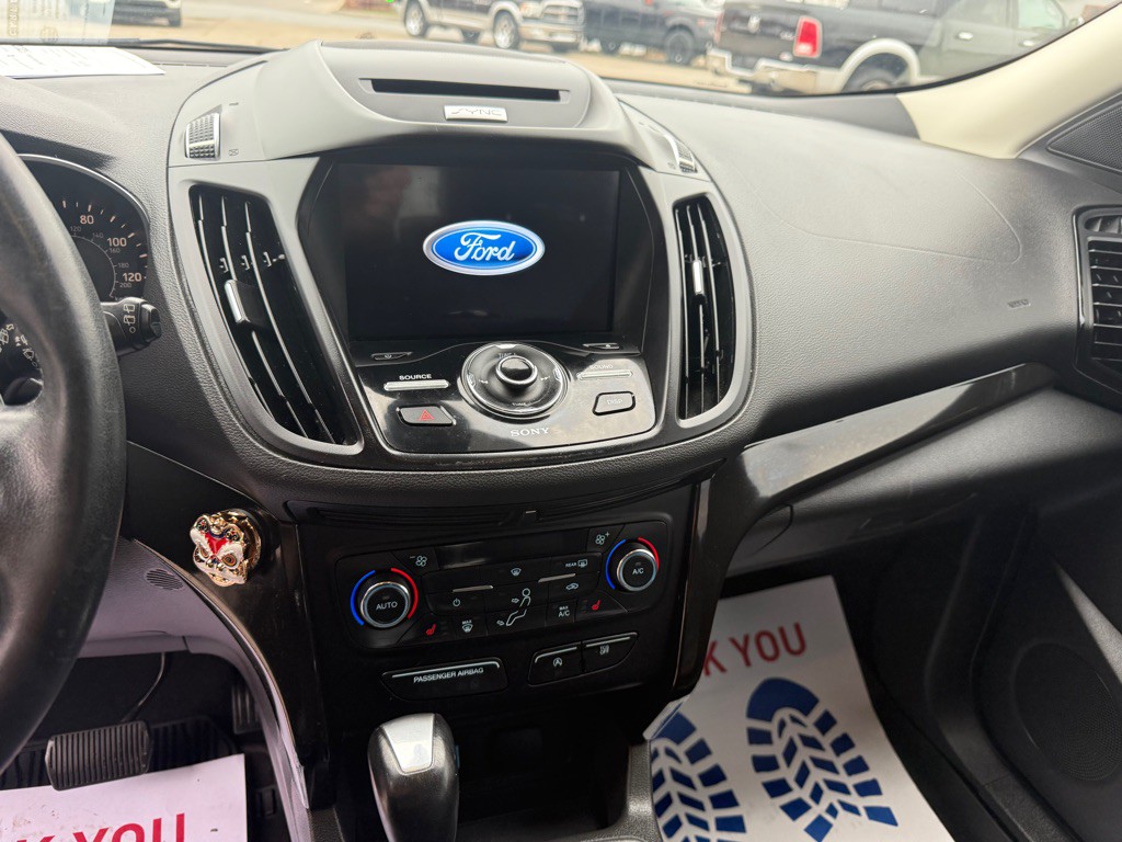 2017 Ford Escape Image 28