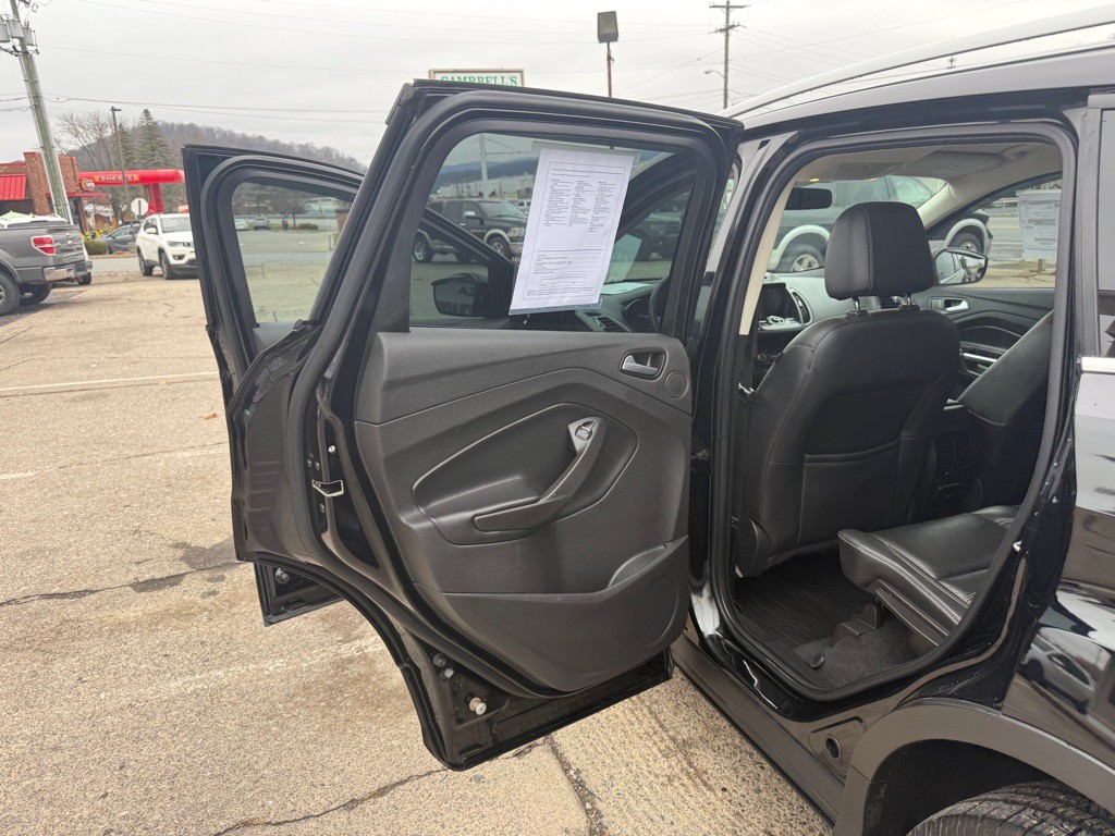 2017 Ford Escape Image 31