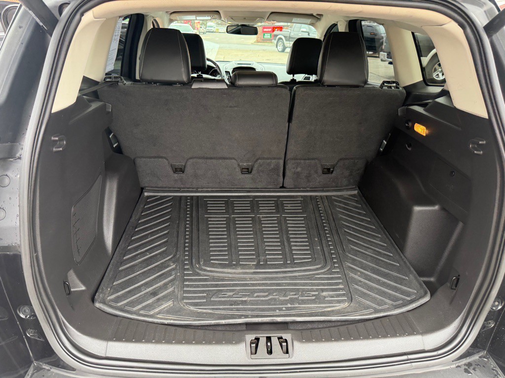 2017 Ford Escape Image 45