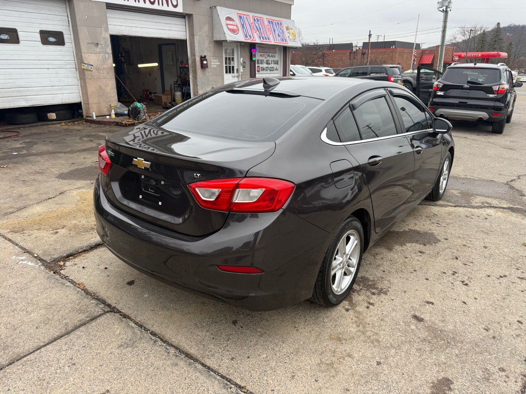 2016 Chevrolet Cruze Image 7