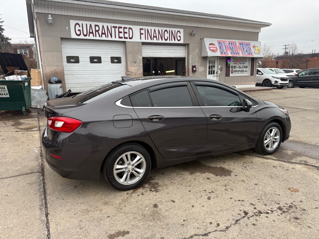 2016 Chevrolet Cruze Image 8
