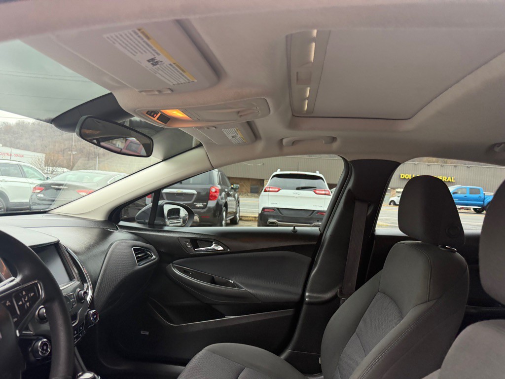 2016 Chevrolet Cruze Image 18