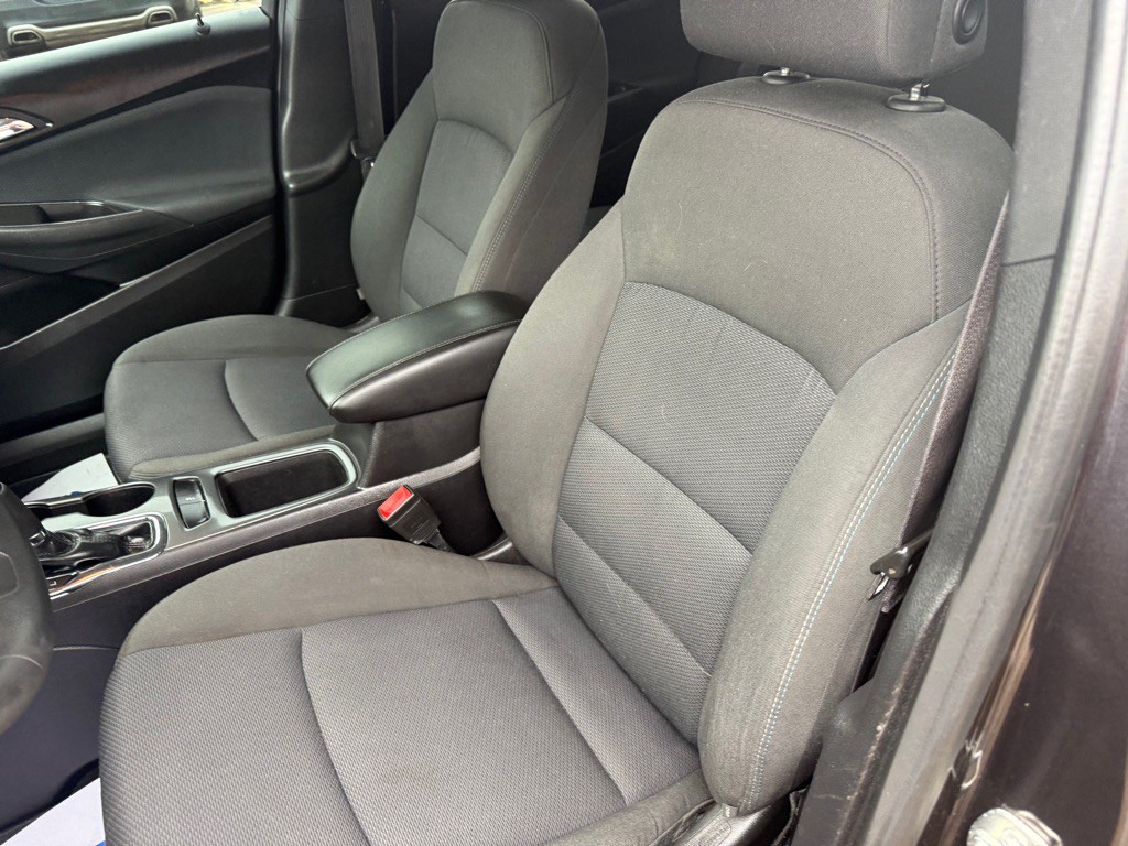 2016 Chevrolet Cruze Image 21