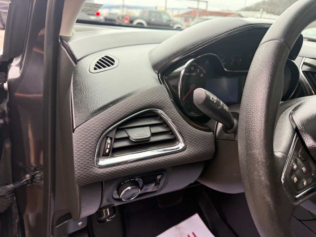 2016 Chevrolet Cruze Image 24