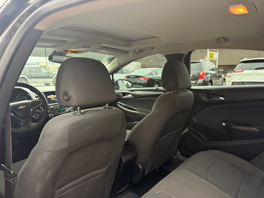 2016 Chevrolet Cruze Image 32