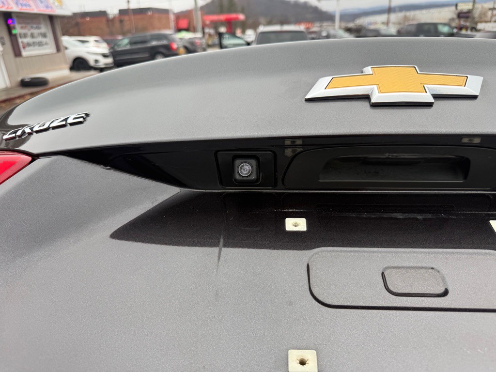 2016 Chevrolet Cruze Image 37