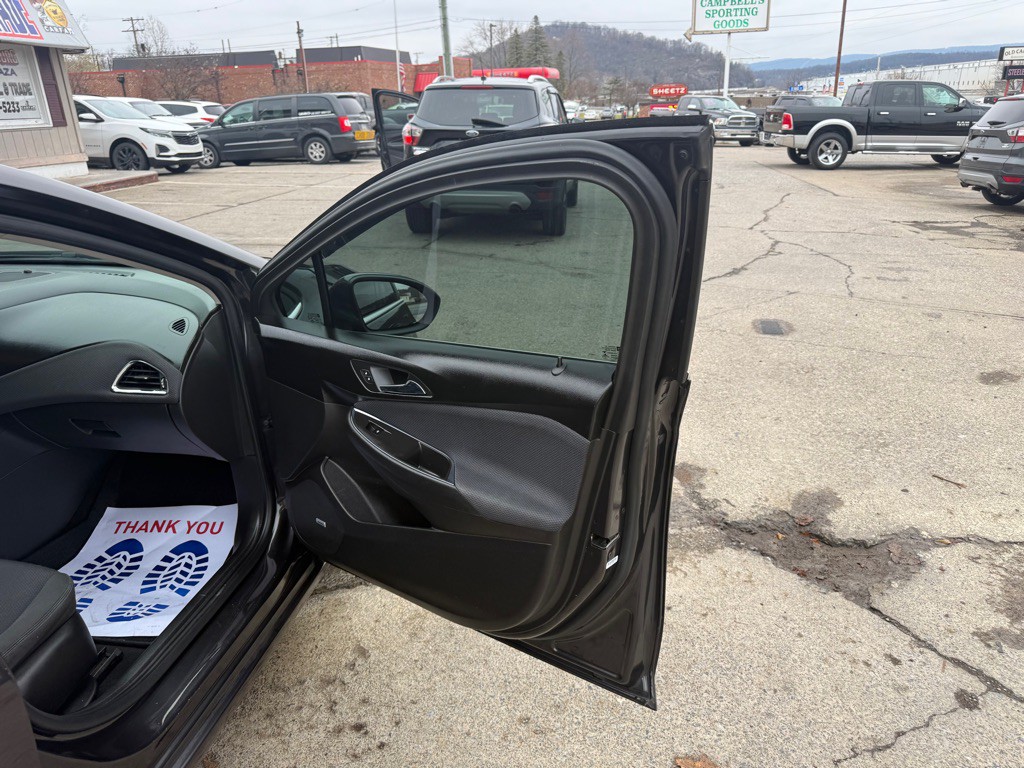 2016 Chevrolet Cruze Image 46
