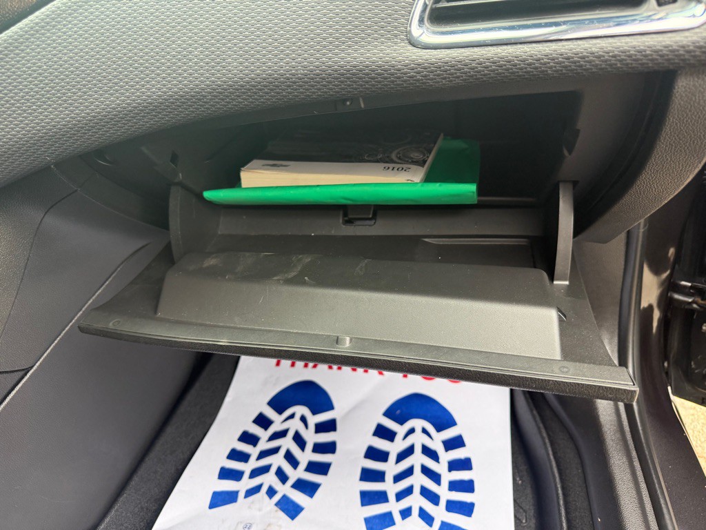 2016 Chevrolet Cruze Image 53