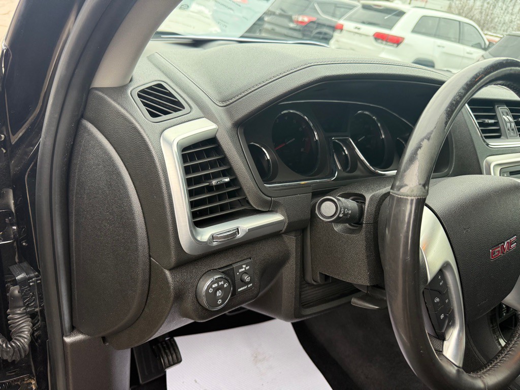 2017 GMC Acadia Image 22