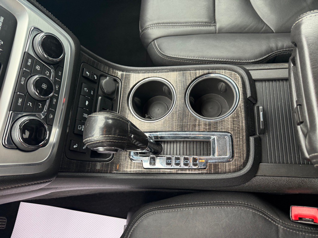 2017 GMC Acadia Image 26