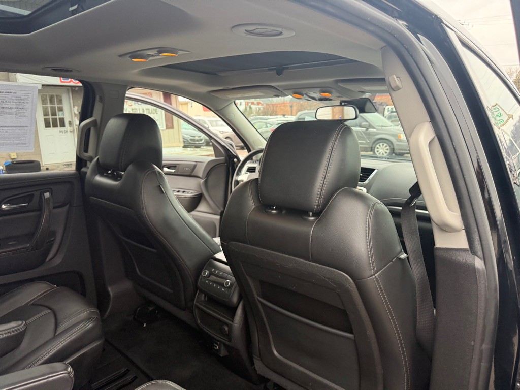 2017 GMC Acadia Image 48