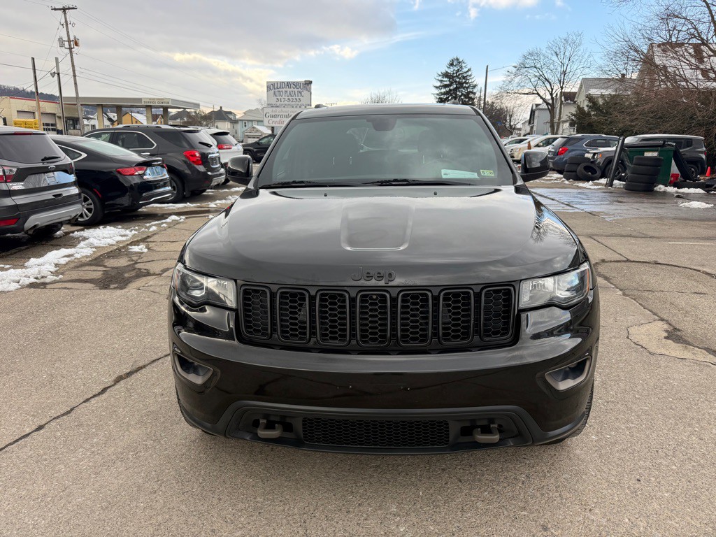 2016 Jeep Grand Cherokee Image 2